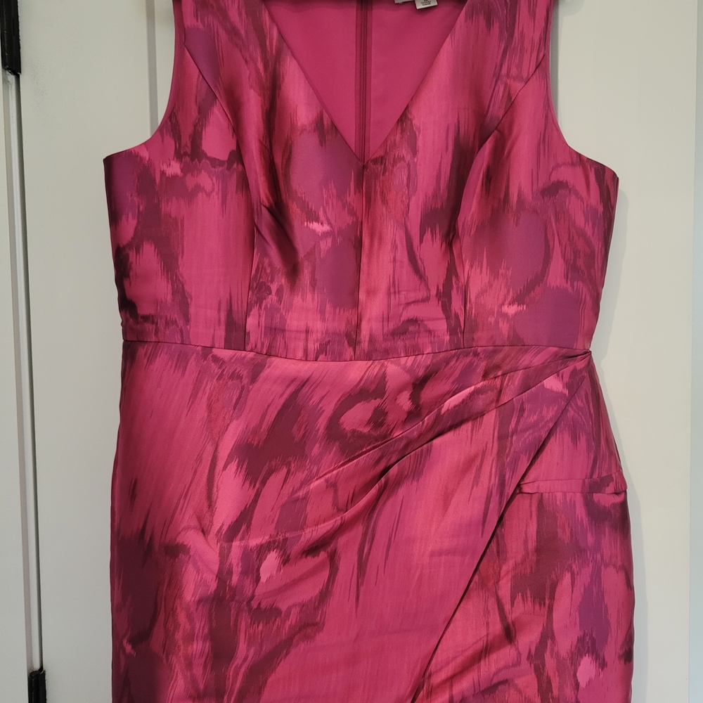 Kay Unger Vibrant Pink Patterned Maxi Dress
